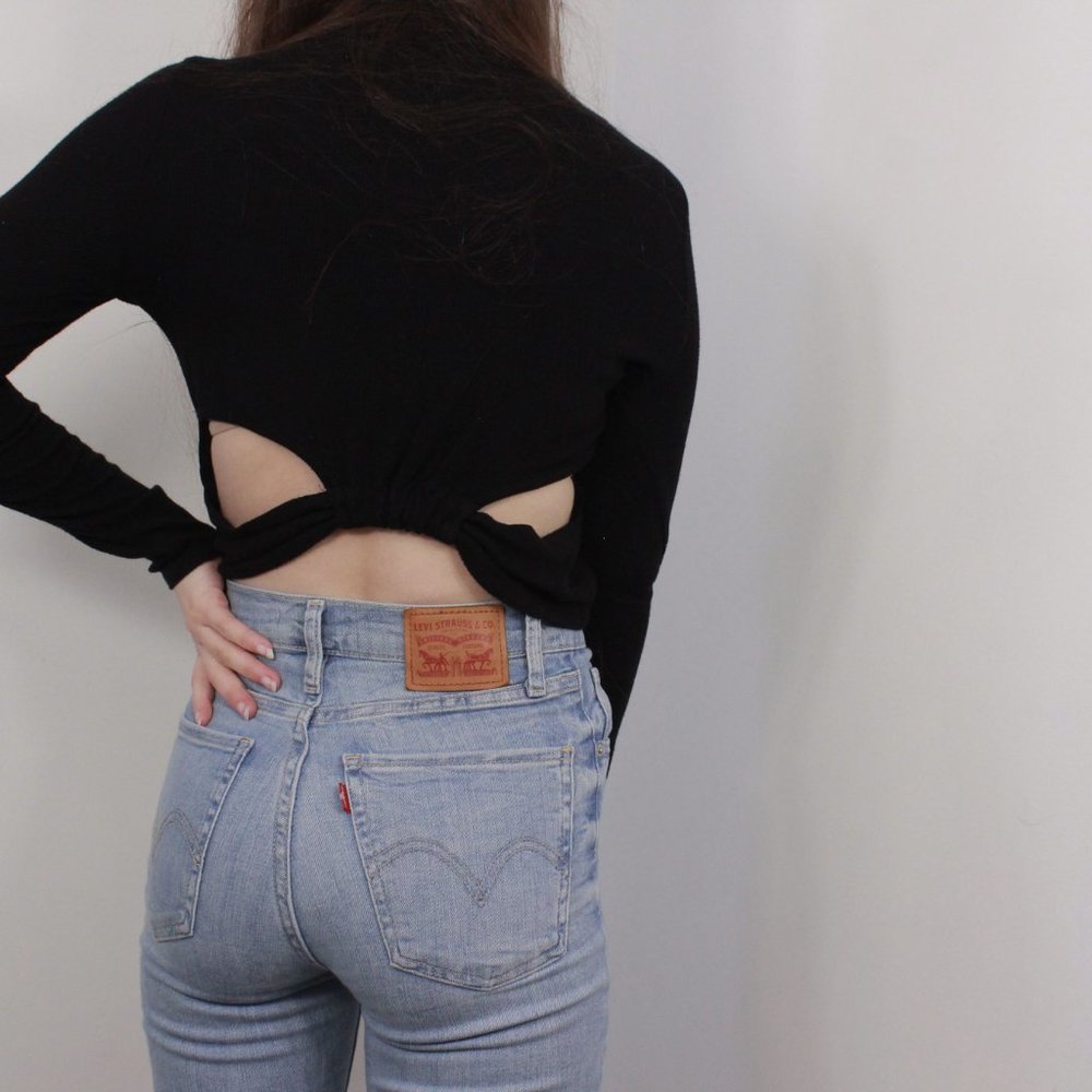 *Forever 21 Black Long Sleeve Open Back